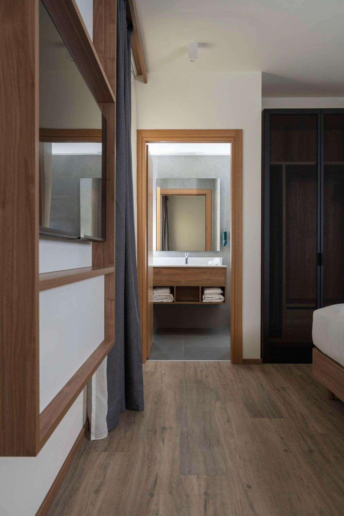 Hilton Garden Inn Padova City Centre Esterno foto