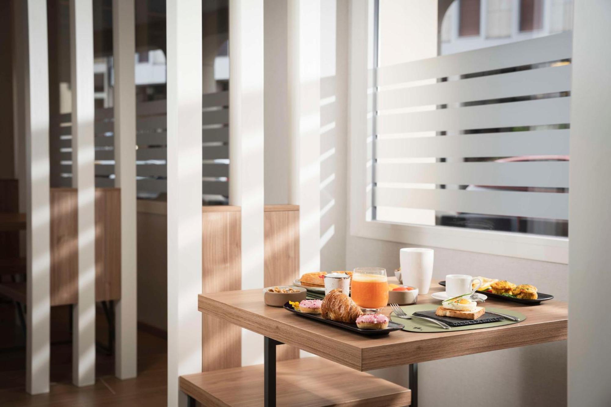 Hilton Garden Inn Padova City Centre Esterno foto